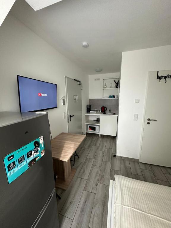 Modern Living Studio Kueche Netflix Inklusive Top Lage Nürnberg Eksteriør bilde