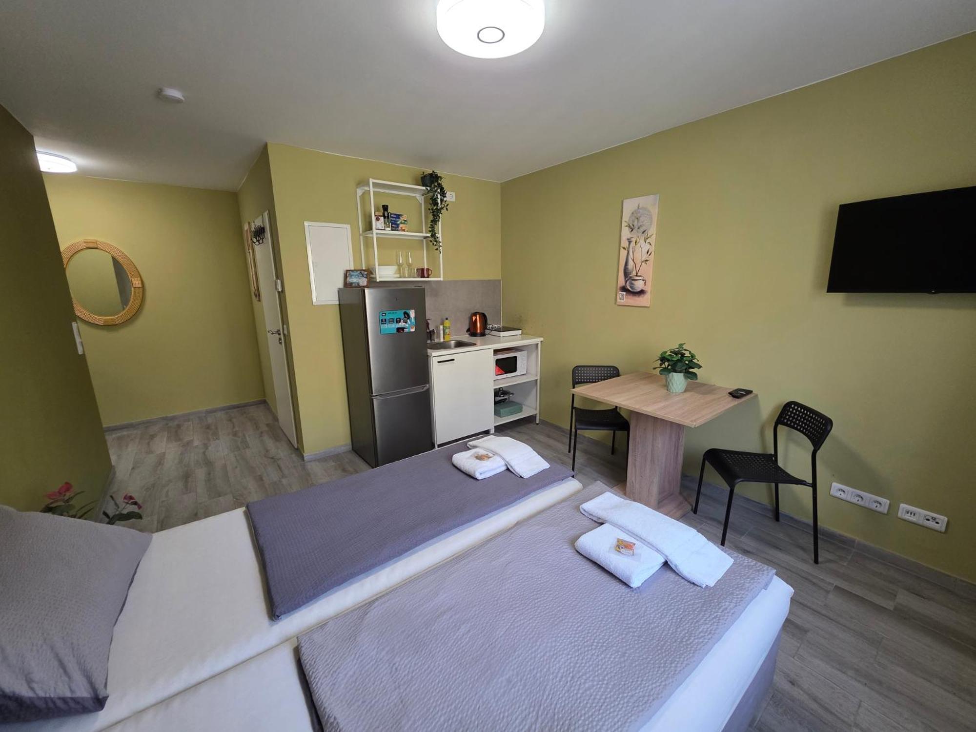 Modern Living Studio Kueche Netflix Inklusive Top Lage Nürnberg Rom bilde